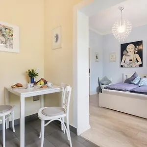 Apartment Galeriewohnung In Der Neustadt